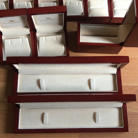 Lot of wood jewellery boxes - Picture 5 of 7